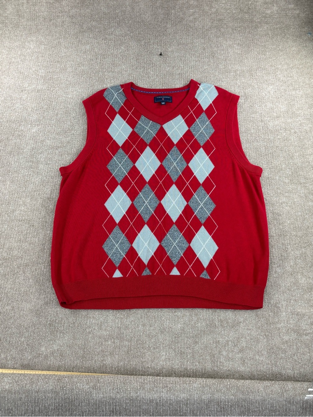 VTG Saddlebred Mens Sweater Vest Large Red Argyle V-Neck Ramie Cotton Knit